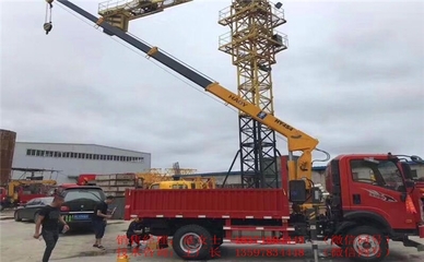 塔城地區(qū)東風天錦小三軸配徐工16噸折臂隨車吊與清障車 配置解析與價格指南