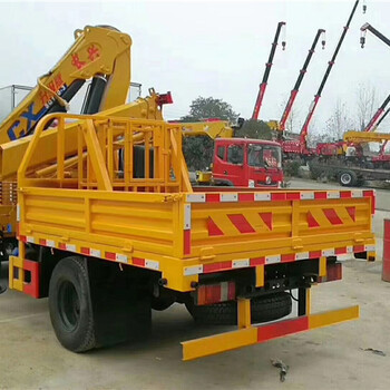 石煤隨車(chē)吊與平板車(chē) 中國(guó)專(zhuān)用汽車(chē)制造業(yè)的重要產(chǎn)地與產(chǎn)品概述